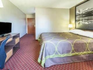 Super 8 By Wyndham Longmont/del Camino 2*